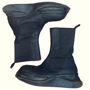 Rick Owen’s Drkshdw Abstract Beatle Boots
